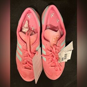 Adidas Original Hamburg Sneakers | Women’s U.S. Size 10 | Pink & Aqua | NWT